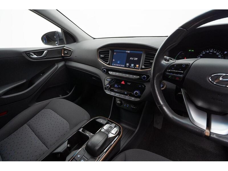 Hyundai IONIQ 28kWh Premium Auto 5dr - U1118