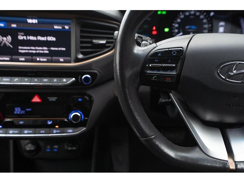 Hyundai IONIQ 28kWh Premium Auto 5dr - U1118