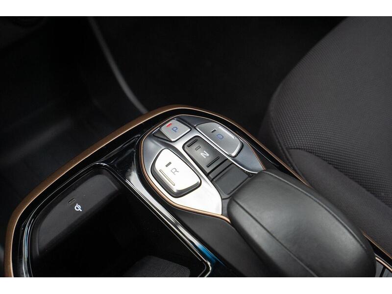 Hyundai IONIQ 28kWh Premium Auto 5dr - U1118