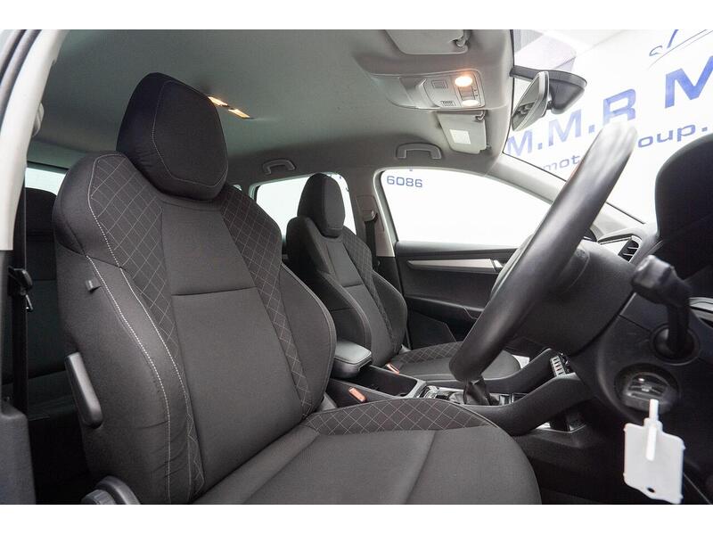 Skoda Karoq Karoq SE Technology SUV 1 Manual Diesel - U1119