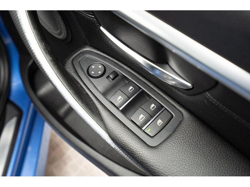 BMW 3 Series 2.0 320i M Sport Shadow Edition Auto Euro 6 (s/s) 4dr - U1126