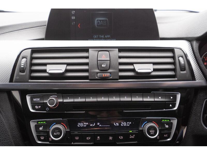 BMW 3 Series 2.0 320i M Sport Shadow Edition Auto Euro 6 (s/s) 4dr - U1126