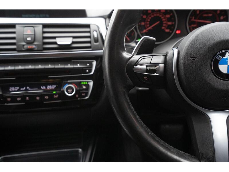 BMW 3 Series 2.0 320i M Sport Shadow Edition Auto Euro 6 (s/s) 4dr - U1126