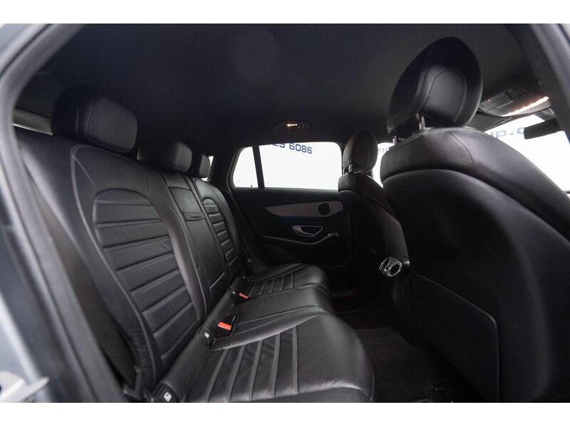 Mercedes-Benz EQC EQC 400 80kWh AMG Line Auto 4MATIC 5dr - U1129