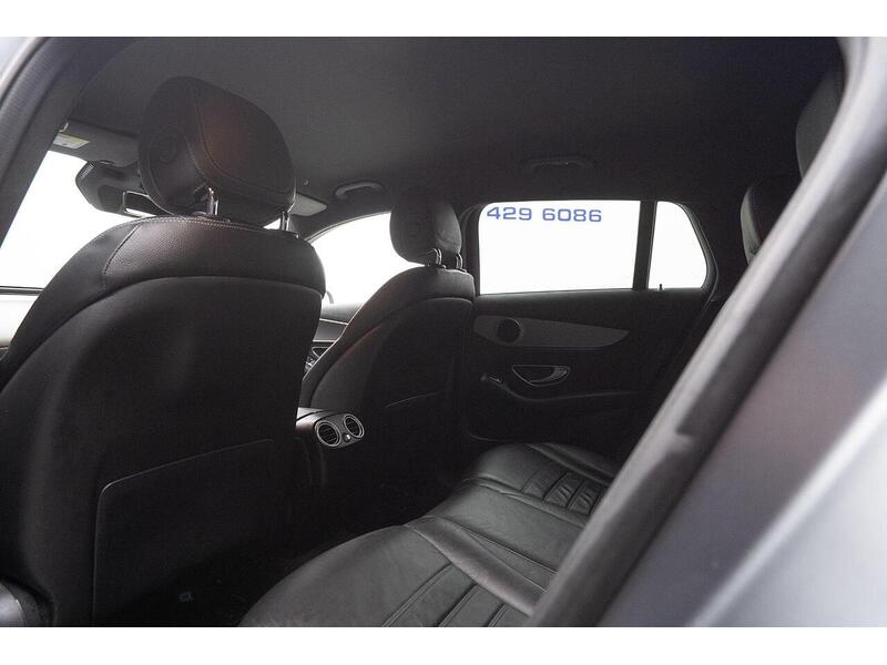 Mercedes-Benz EQC EQC 400 80kWh AMG Line Auto 4MATIC 5dr - U1129