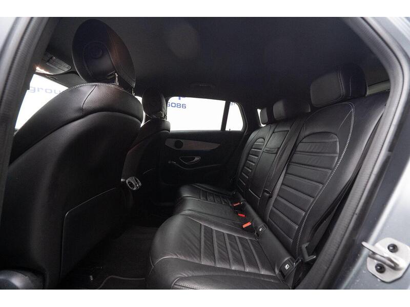 Mercedes-Benz EQC EQC 400 80kWh AMG Line Auto 4MATIC 5dr - U1129