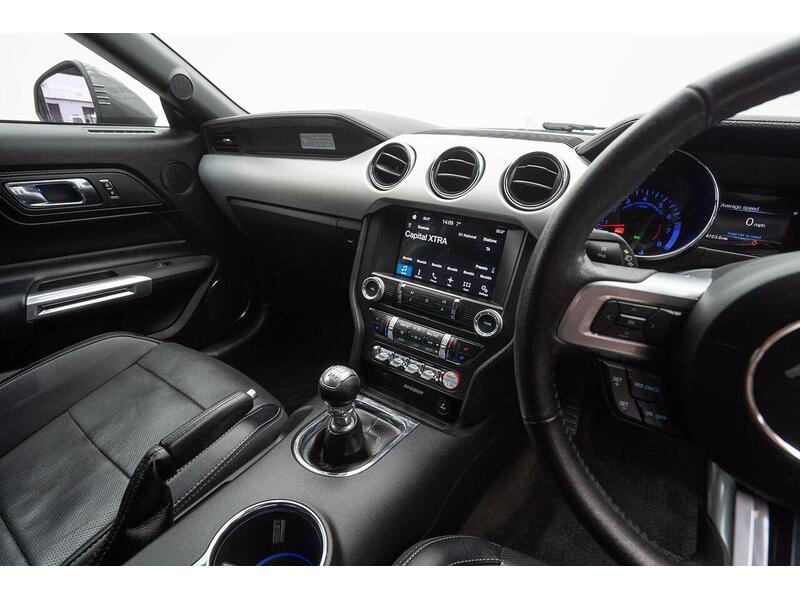 Ford Mustang 5.0 V8 GT Fastback Euro 6 2dr - U1136