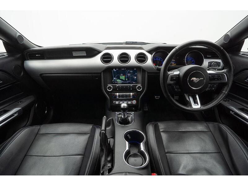 Ford Mustang 5.0 V8 GT Fastback Euro 6 2dr - U1136