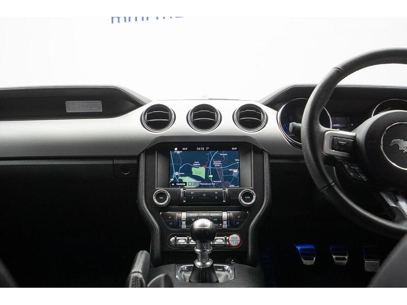Ford Mustang 5.0 V8 GT Fastback Euro 6 2dr - U1136