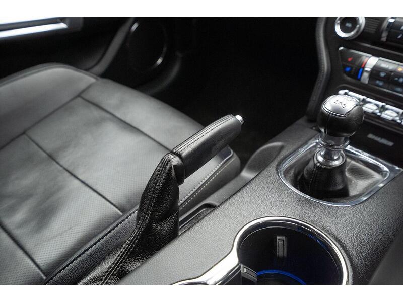 Ford Mustang 5.0 V8 GT Fastback Euro 6 2dr - U1136