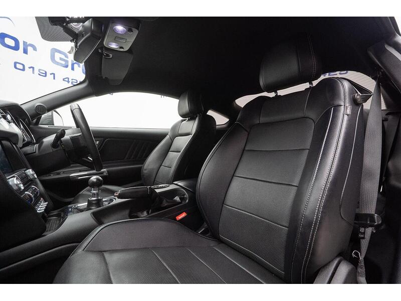 Ford Mustang 5.0 V8 GT Fastback Euro 6 2dr - U1136