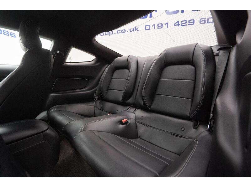 Ford Mustang 5.0 V8 GT Fastback Euro 6 2dr - U1136