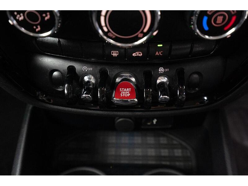 MINI Clubman 1.5 Cooper Classic Steptronic Euro 6 (s/s) 6dr - U1138