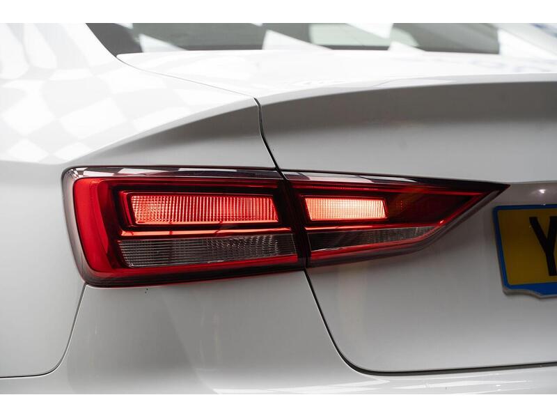 Audi A3 1.0 TFSI 30 Sport Euro 6 (s/s) 4dr - U1141