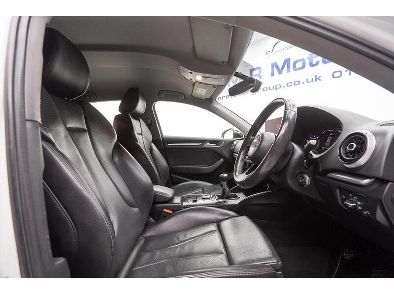 Audi A3 1.0 TFSI 30 Sport Euro 6 (s/s) 4dr - U1141