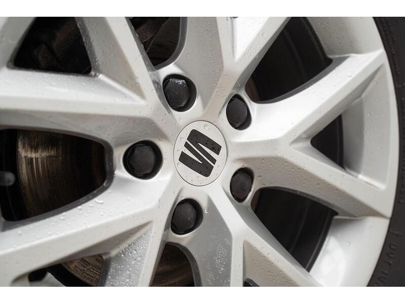 SEAT Leon 1.0 eTSI MHEV SE DSG Euro 6 (s/s) 5dr - U1156