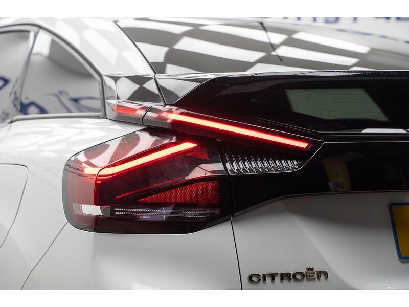 Citroen e-C4 50kWh Shine Plus Auto 5dr (7.4kW Charger) - U1157