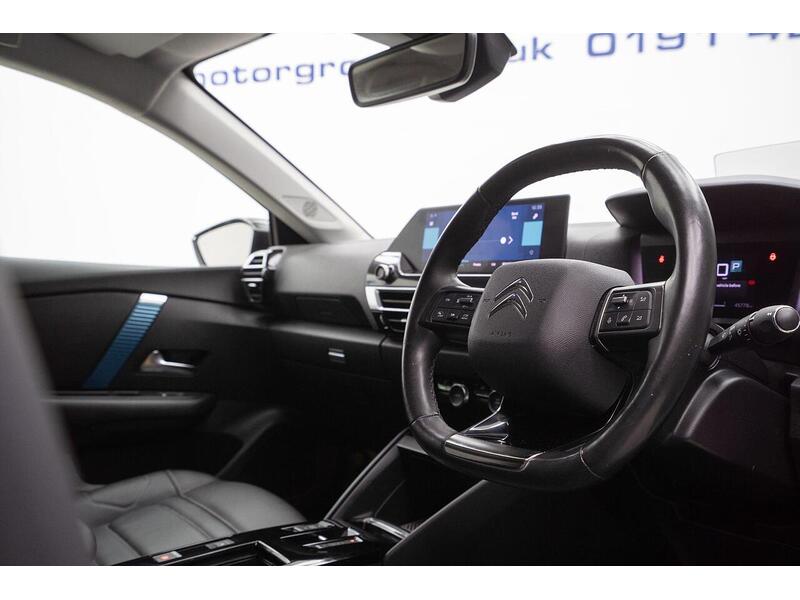 Citroen e-C4 50kWh Shine Plus Auto 5dr (7.4kW Charger) - U1157