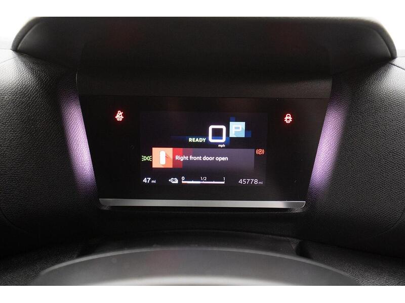Citroen e-C4 50kWh Shine Plus Auto 5dr (7.4kW Charger) - U1157