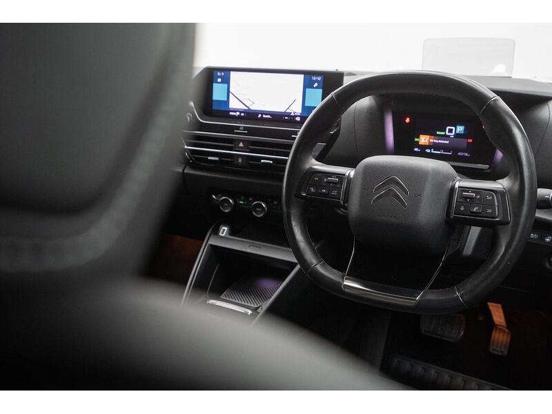 Citroen e-C4 50kWh Shine Plus Auto 5dr (7.4kW Charger) - U1157