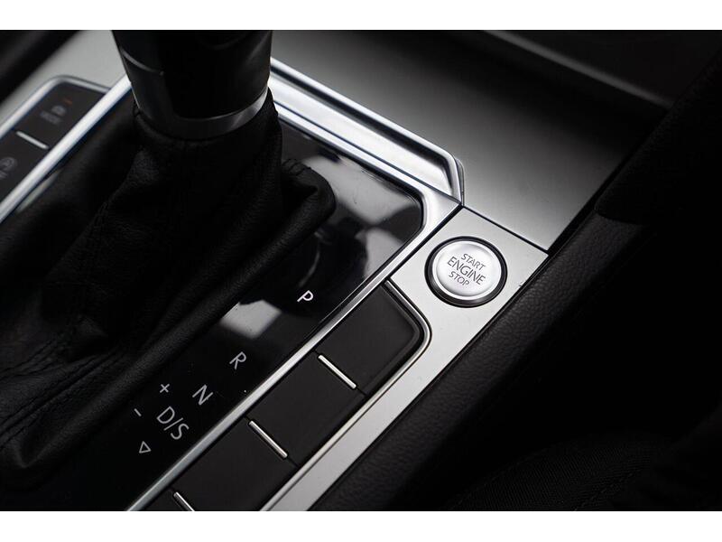 Volkswagen Passat 1.6 TDI SE Business DSG Euro 6 (s/s) 5dr - U1159