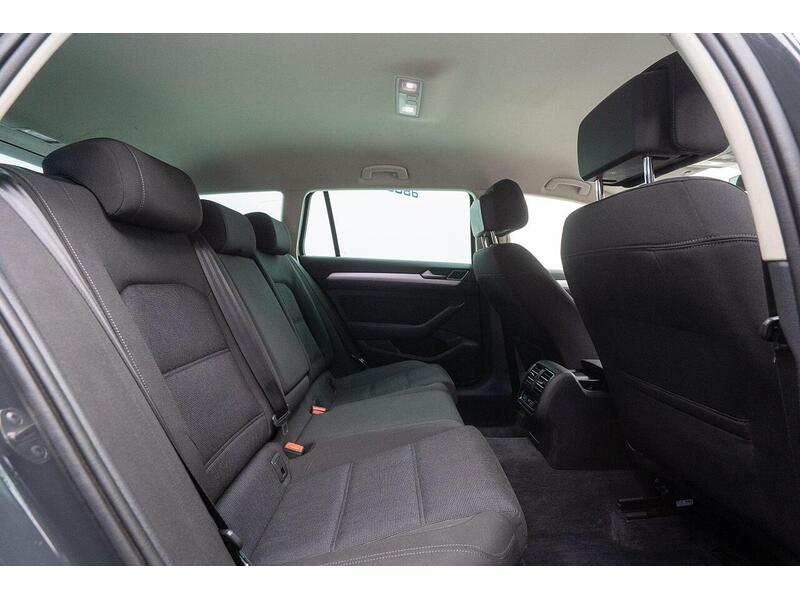 Volkswagen Passat 1.6 TDI SE Business DSG Euro 6 (s/s) 5dr - U1159
