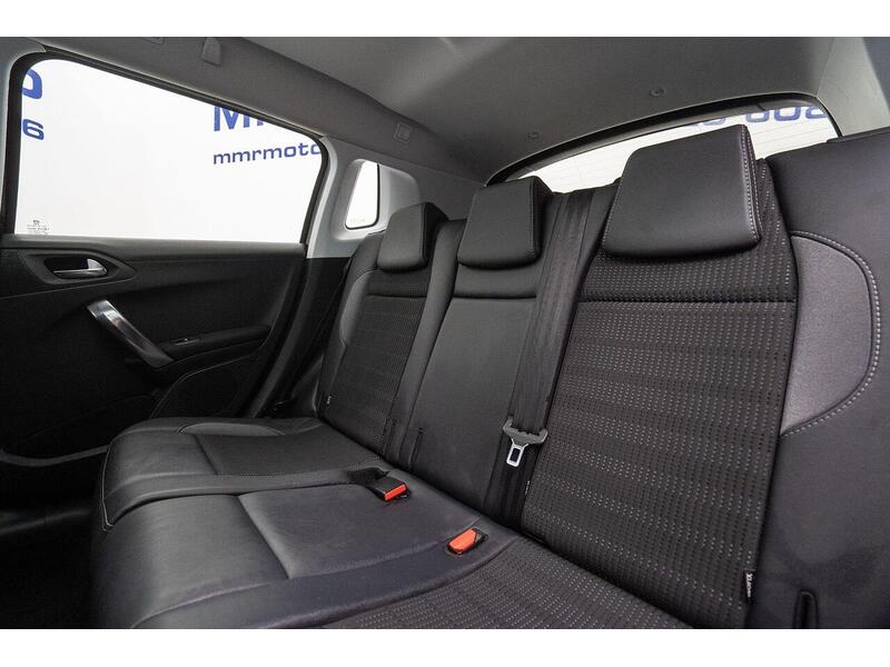 Peugeot 2008 1.2 PureTech Allure Premium Euro 6 (s/s) 5dr - U1166