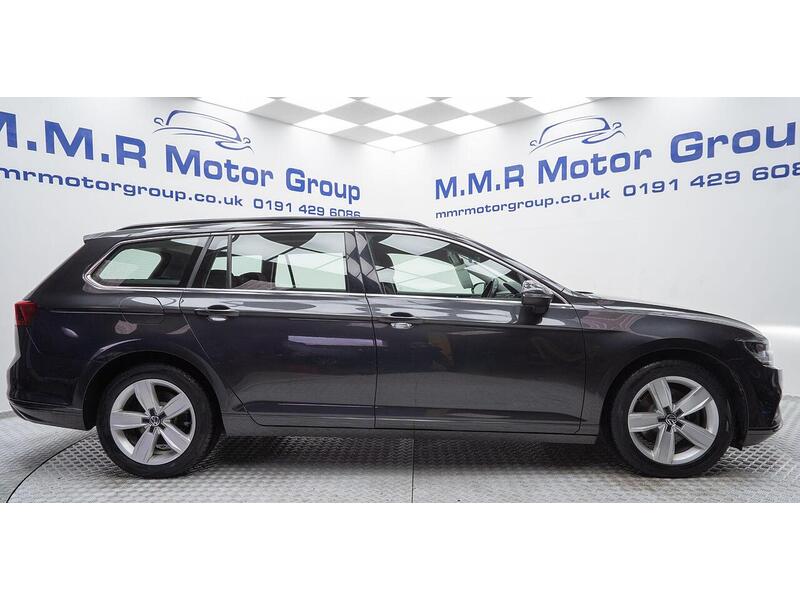 Volkswagen Passat 1.6 TDI SE Nav DSG Euro 6 (s/s) 5dr - U1167