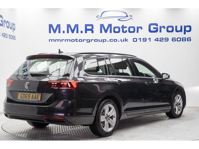 Volkswagen Passat 1.6 TDI SE Nav DSG Euro 6 (s/s) 5dr - U1167