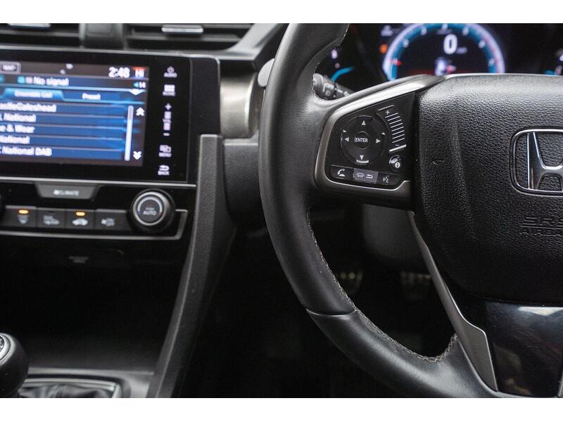 Honda Civic 1.0 VTEC Turbo SR Euro 6 (s/s) 5dr - U1168