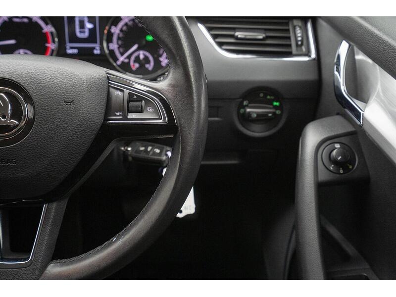 Skoda Octavia 1.0 TSI SE Technology DSG Euro 6 (s/s) 5dr - U1171