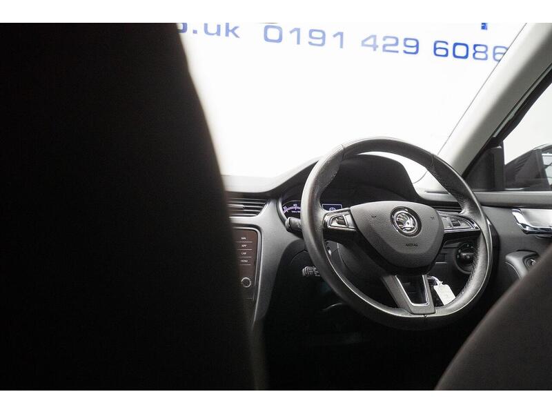 Skoda Octavia 1.0 TSI SE Technology DSG Euro 6 (s/s) 5dr - U1171