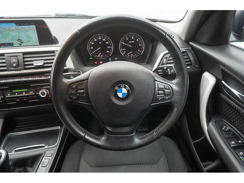 BMW 1 Series 1.5 116d SE Business Euro 6 (s/s) 5dr - U1173