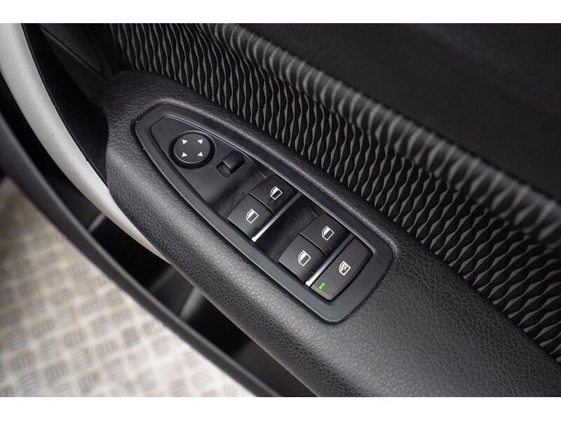 BMW 1 Series 1.5 116d SE Business Euro 6 (s/s) 5dr - U1173