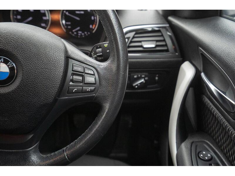 BMW 1 Series 1.5 116d SE Business Euro 6 (s/s) 5dr - U1173