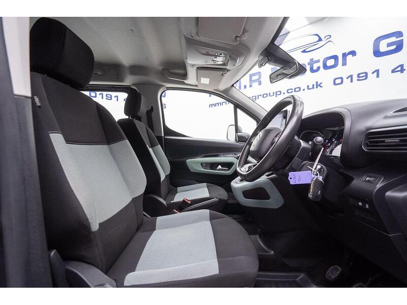 Citroen Berlingo 1.2 PureTech Feel M MPV Euro 6 (s/s) 5dr - U1175
