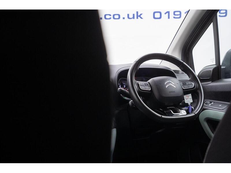Citroen Berlingo 1.2 PureTech Feel M MPV Euro 6 (s/s) 5dr - U1175