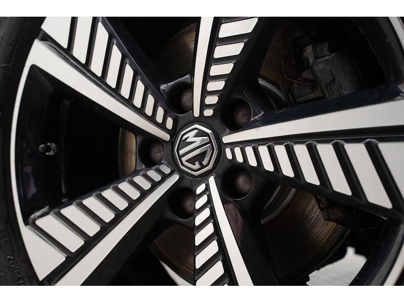 MG MG ZS 44.5kWh Exclusive Auto 5dr - U1177