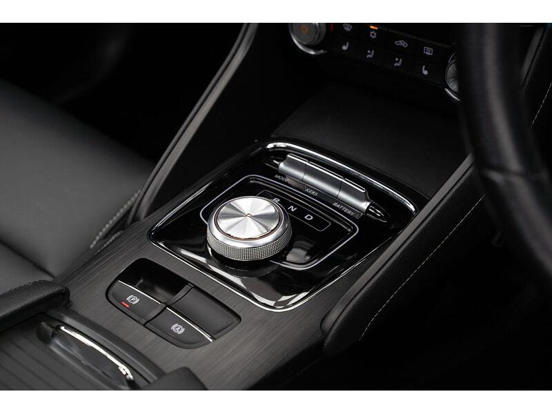 MG MG ZS 44.5kWh Exclusive Auto 5dr - U1177