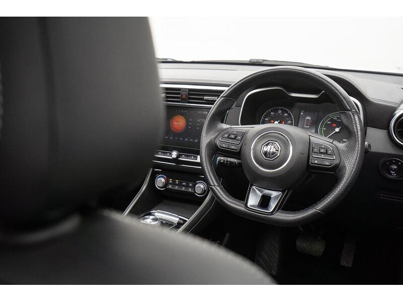 MG MG ZS 44.5kWh Exclusive Auto 5dr - U1177