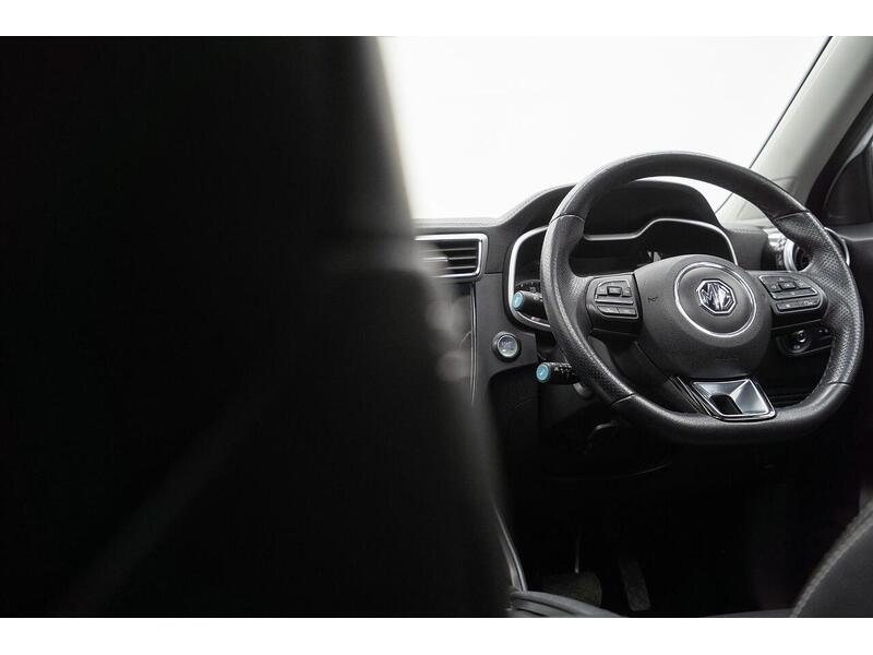 MG MG ZS 44.5kWh Exclusive Auto 5dr - U1177