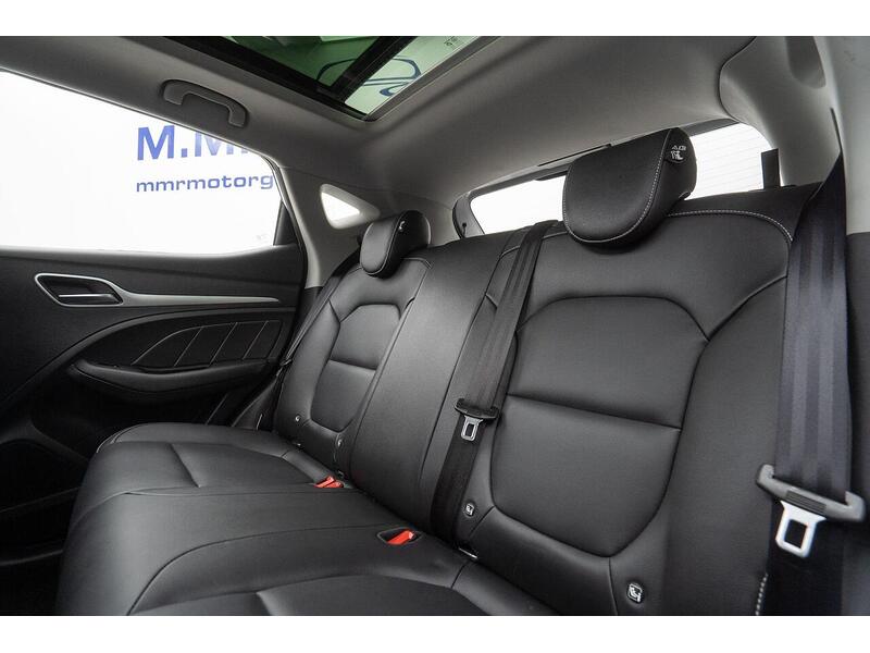 MG MG ZS 44.5kWh Exclusive Auto 5dr - U1177