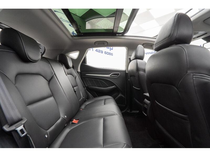 MG MG ZS 44.5kWh Exclusive Auto 5dr - U1177