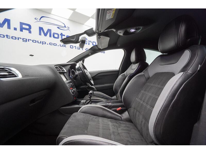 DS AUTOMOBILES DS 4 CROSSBACK 1.6 BlueHDi Crossback Euro 6 (s/s) 5dr - U1181