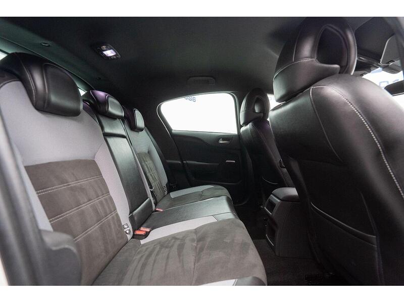 DS AUTOMOBILES DS 4 CROSSBACK 1.6 BlueHDi Crossback Euro 6 (s/s) 5dr - U1181