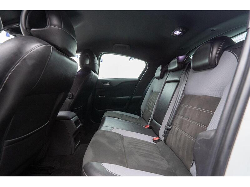 DS AUTOMOBILES DS 4 CROSSBACK 1.6 BlueHDi Crossback Euro 6 (s/s) 5dr - U1181