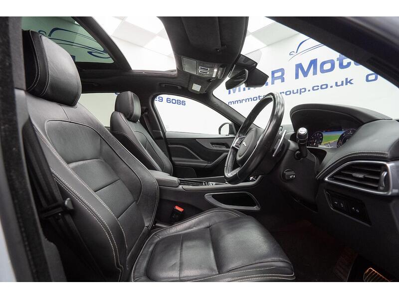 Jaguar F-PACE 2.0 D180 Chequered Flag Auto AWD Euro 6 (s/s) 5dr - U1183