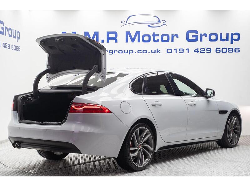 Jaguar XF 2.0d R-Sport Auto Euro 6 (s/s) 4dr - U1188