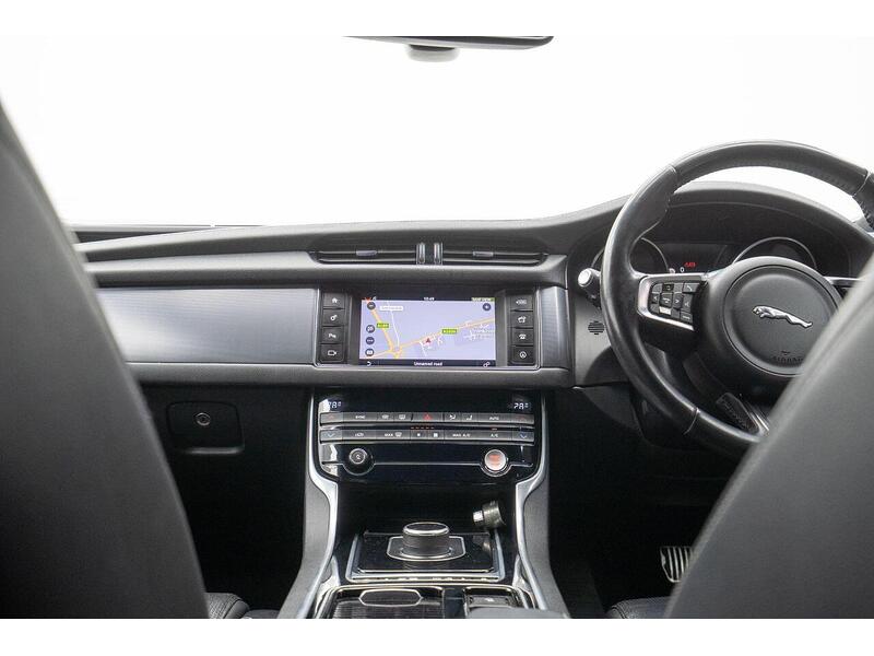 Jaguar XF 2.0d R-Sport Auto Euro 6 (s/s) 4dr - U1188