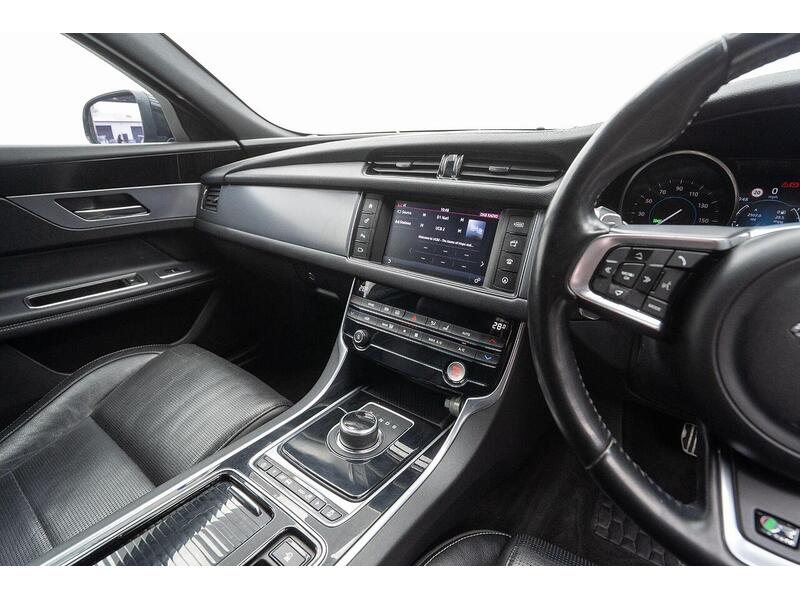 Jaguar XF 2.0d R-Sport Auto Euro 6 (s/s) 4dr - U1188